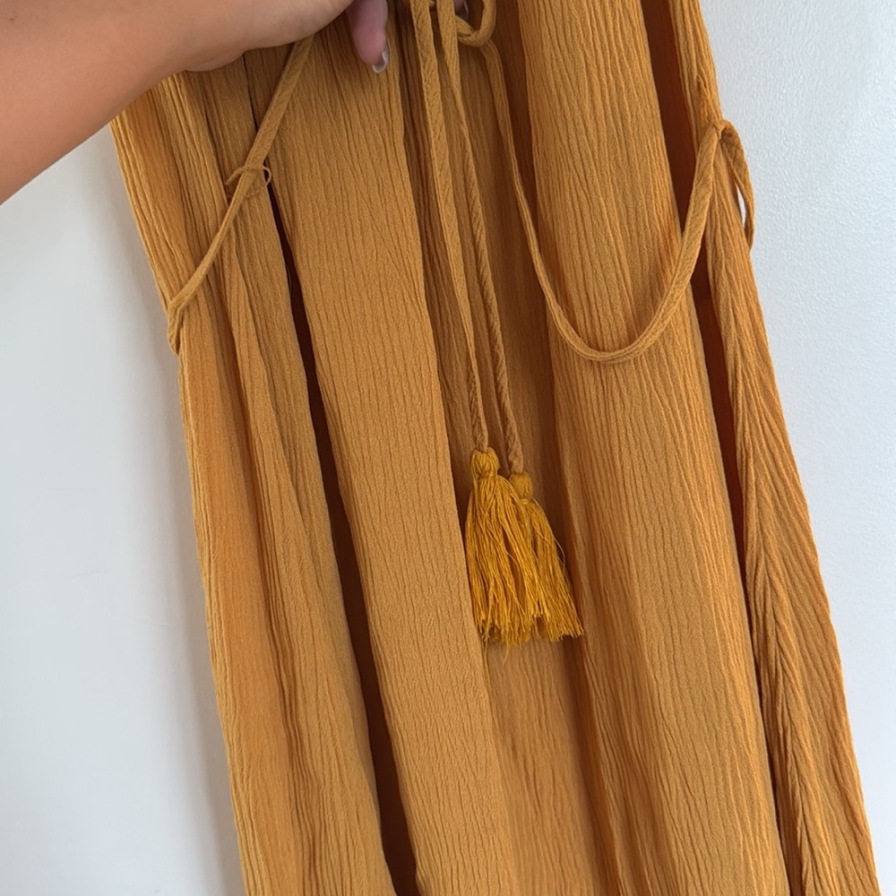 Rw & co halted neck dress in yellow - Picture 4 of 5